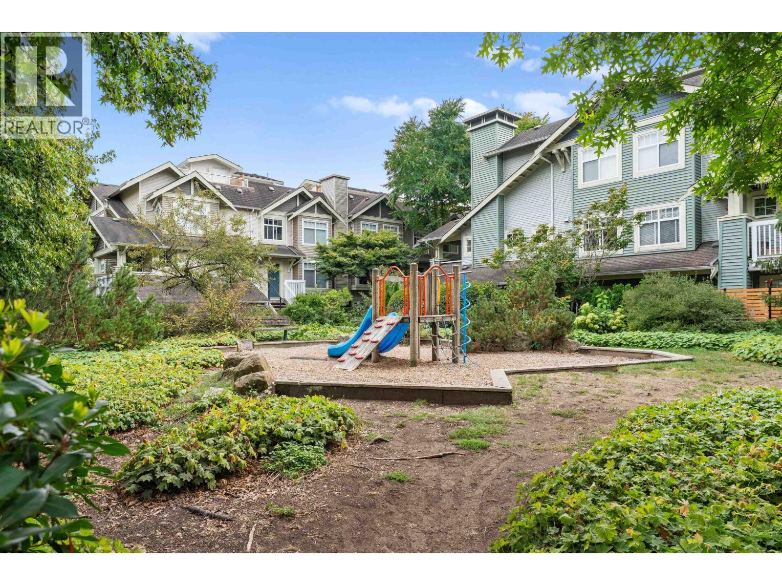 505 7428 Byrnepark Walk, Burnaby, British Columbia  V3N 0B4 - Photo 28 - R3057915
