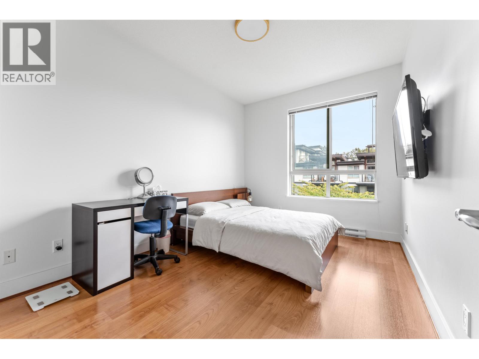 505 7428 Byrnepark Walk, Burnaby, British Columbia  V3N 0B4 - Photo 10 - R3057915