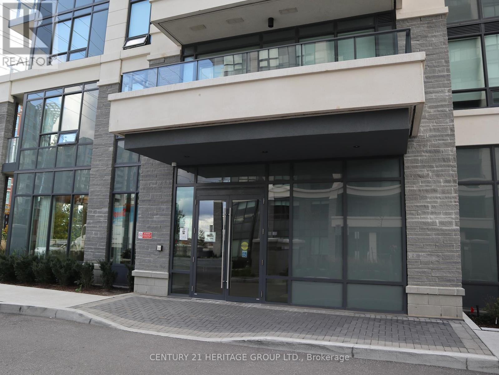 717 - 396 HIGHWAY 7 ROAD E, Richmond Hill, Ontario