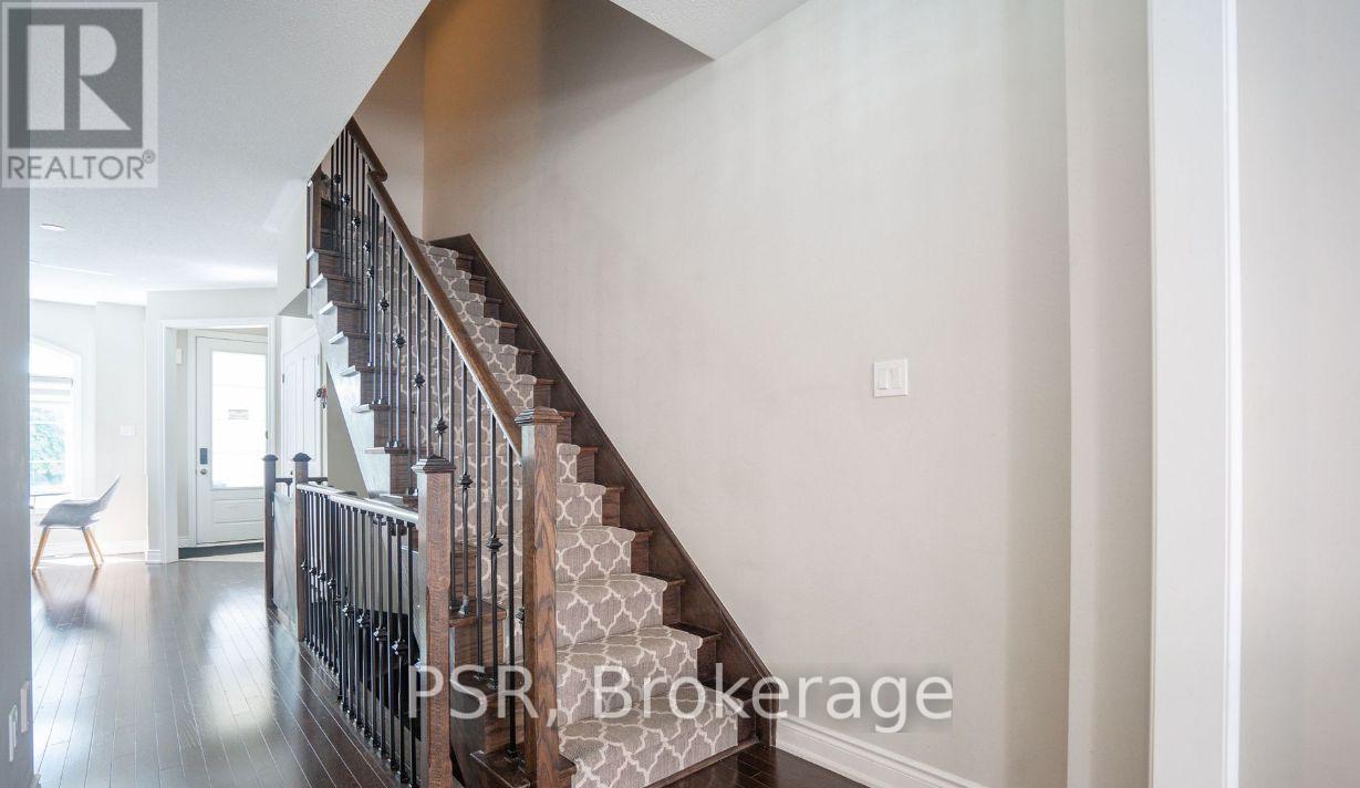 29 - 1331 Major Mackenzie Drive W, Vaughan, Ontario  L6A 4W4 - Photo 12 - N12461227