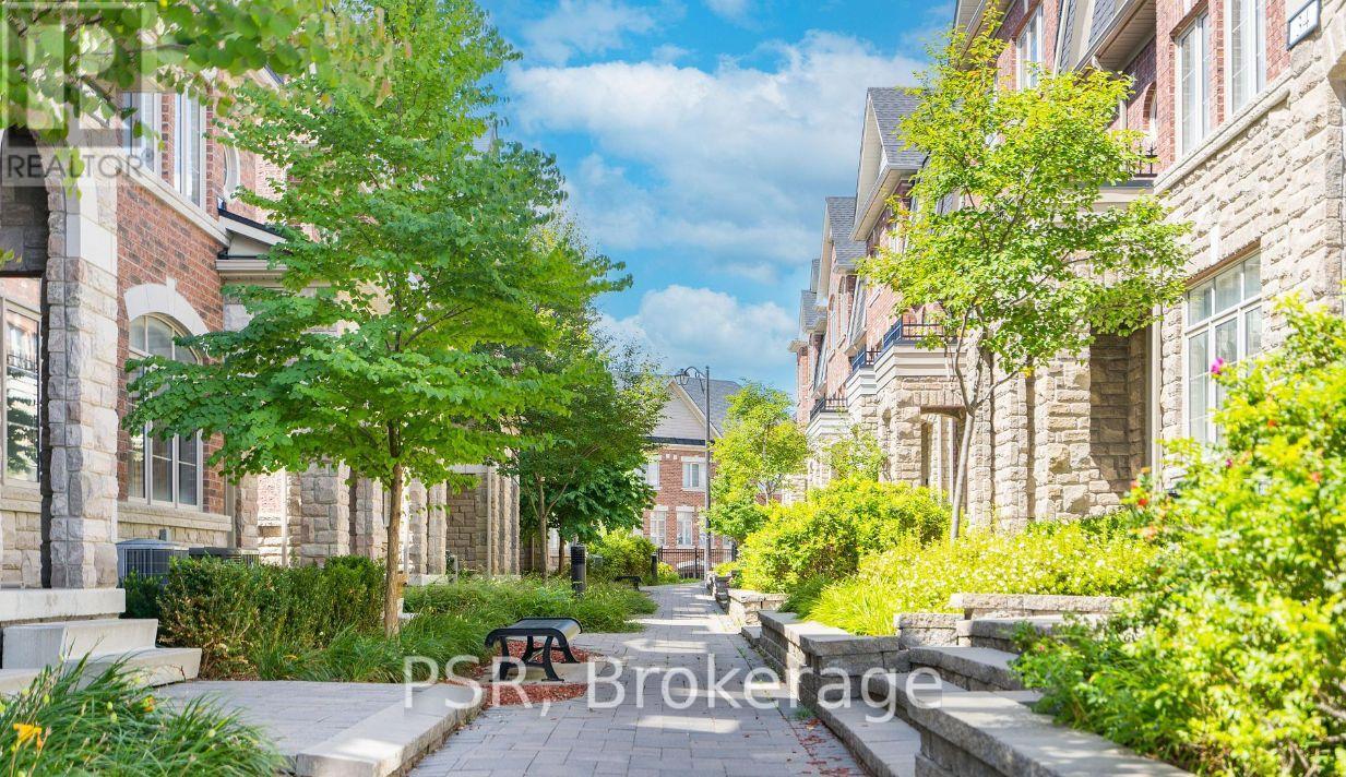 29 - 1331 Major Mackenzie Drive W, Vaughan, Ontario  L6A 4W4 - Photo 2 - N12461227