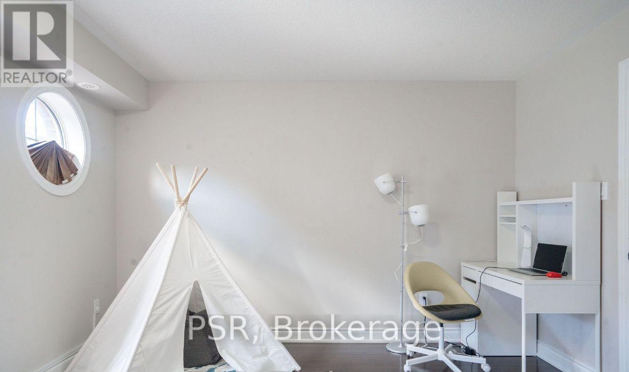 29 - 1331 Major Mackenzie Drive W, Vaughan, Ontario  L6A 4W4 - Photo 21 - N12461227