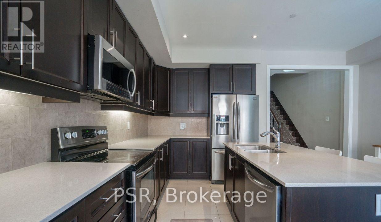 29 - 1331 Major Mackenzie Drive W, Vaughan, Ontario  L6A 4W4 - Photo 9 - N12461227