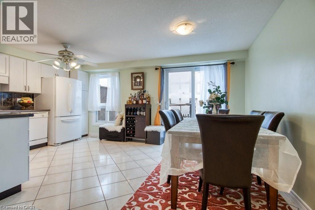 20 Max Becker Drive, Kitchener, Ontario  N2E 3V7 - Photo 3 - 40778852