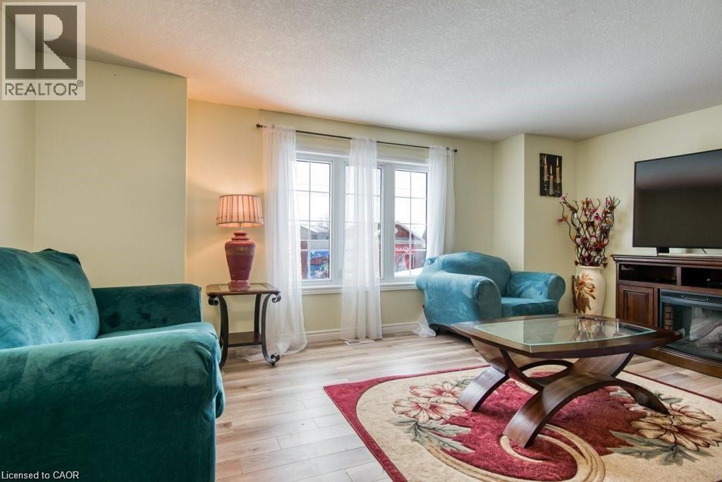20 Max Becker Drive, Kitchener, Ontario  N2E 3V7 - Photo 7 - 40778852