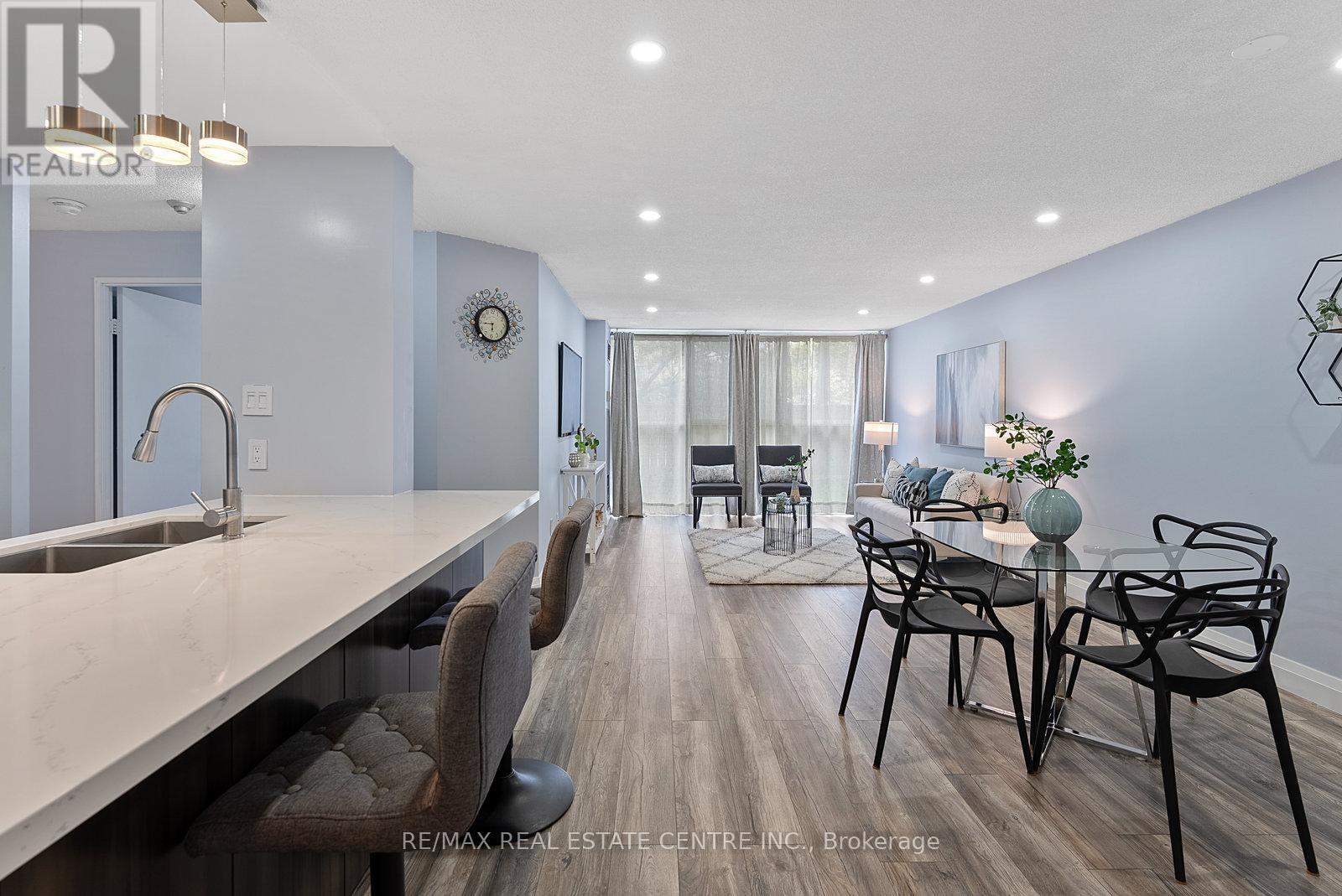 104 - 4205 Shipp Drive, Mississauga, Ontario  L4Z 2Y9 - Photo 2 - W12461214