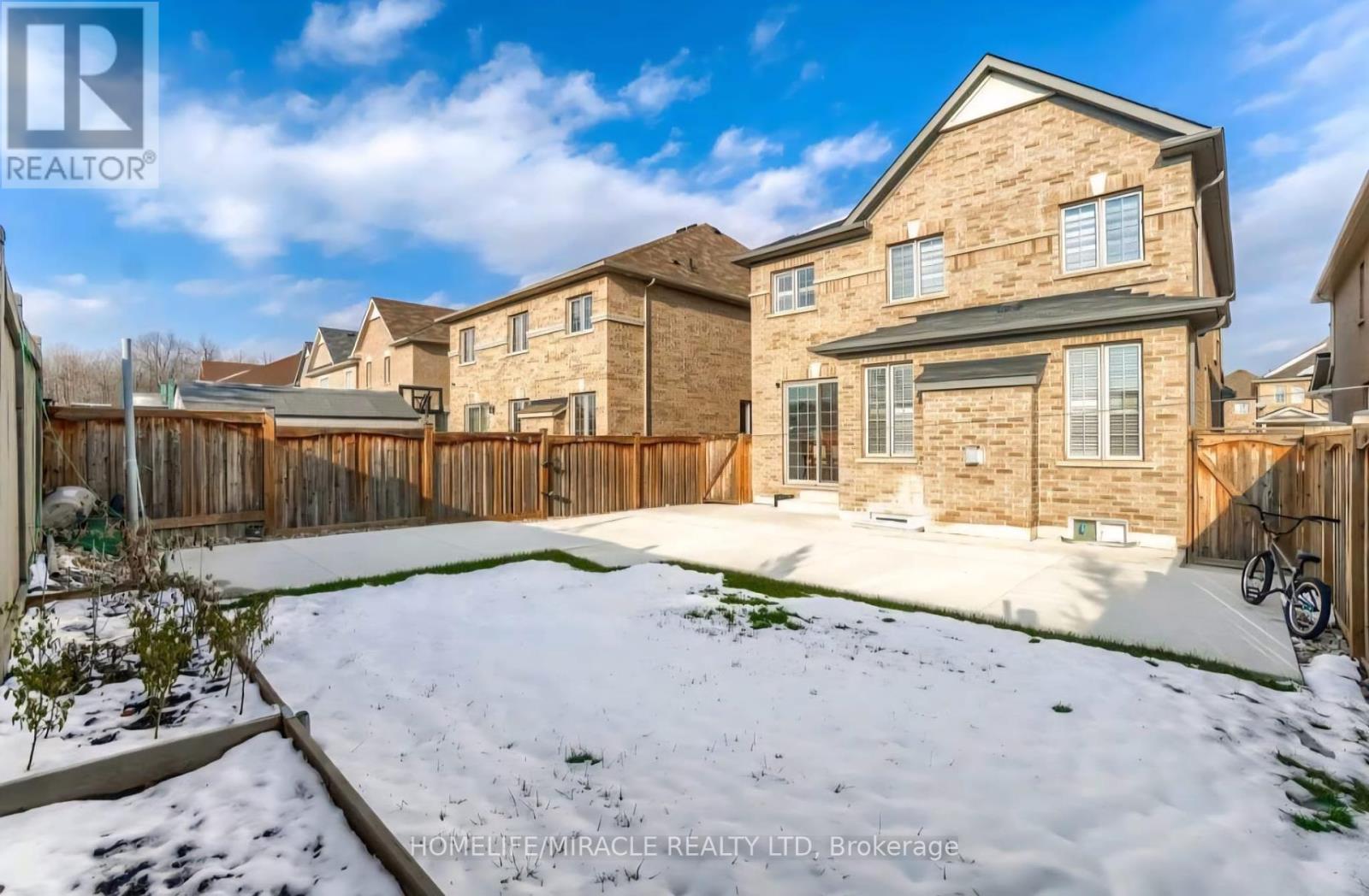 98 Speedwell Street, Brampton, Ontario  L6X 5H1 - Photo 17 - W12461228