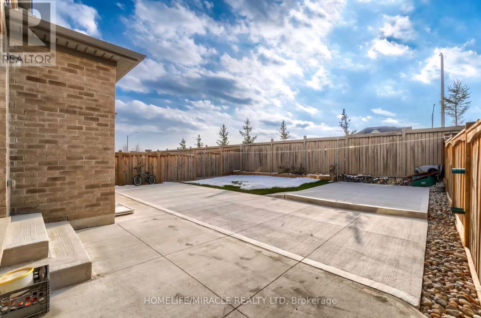 98 Speedwell Street, Brampton, Ontario  L6X 5H1 - Photo 19 - W12461228