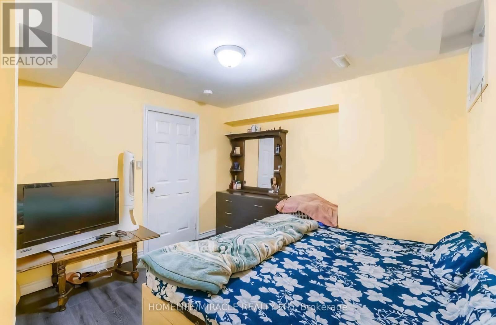 98 Speedwell Street, Brampton, Ontario  L6X 5H1 - Photo 31 - W12461228
