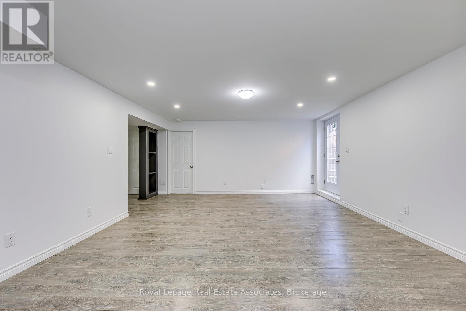 Lower - 1052 Kelman Court, Milton, Ontario  L9T 3K6 - Photo 10 - W12461240