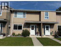 324, 457 COLLINGE Road Hillcrest