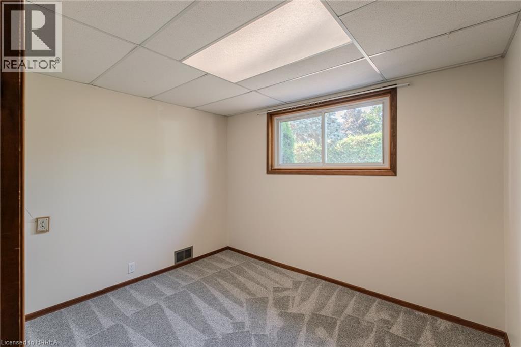 9 Bannister Street, Oakland, Ontario  N0E 1L0 - Photo 31 - 40770545