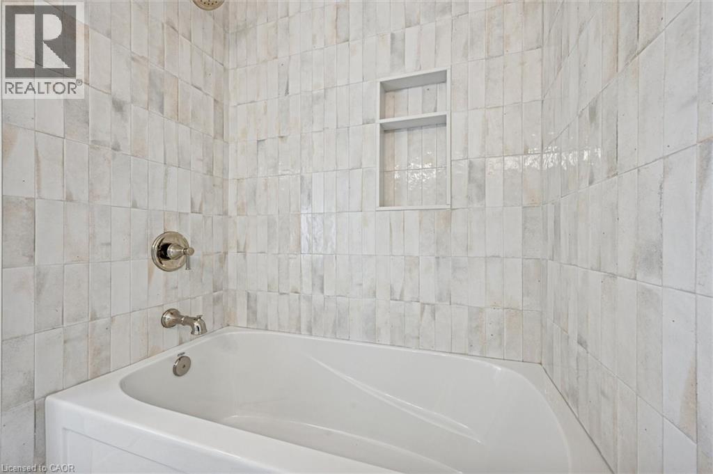 57 Foxridge Drive, Cambridge, Ontario  N3C 3L8 - Photo 28 - 40750010