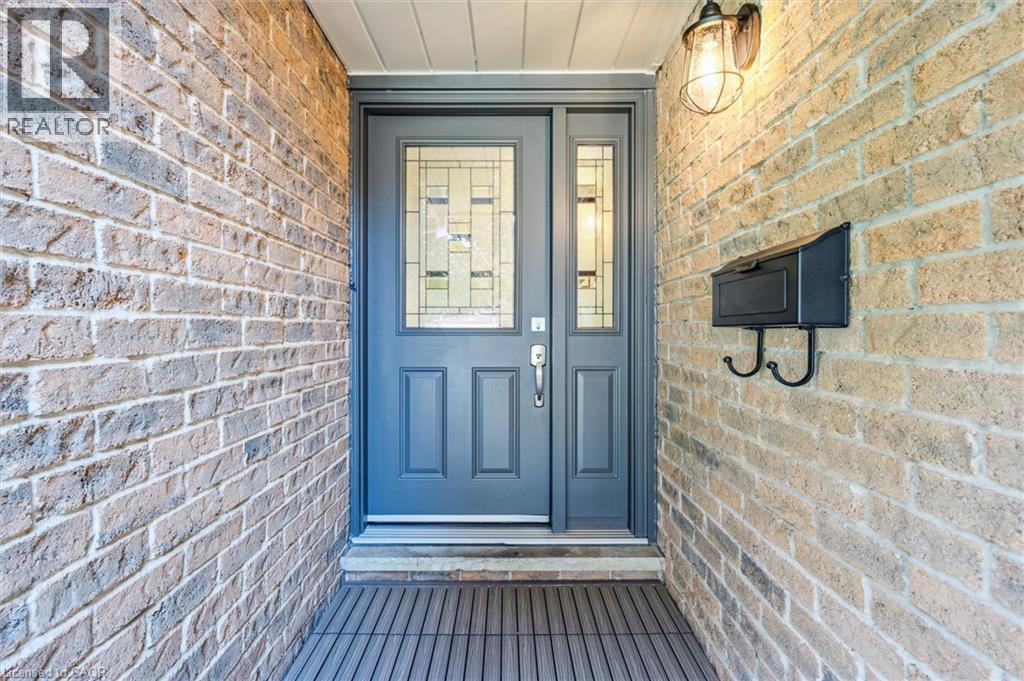 57 Foxridge Drive, Cambridge, Ontario  N3C 3L8 - Photo 5 - 40750010