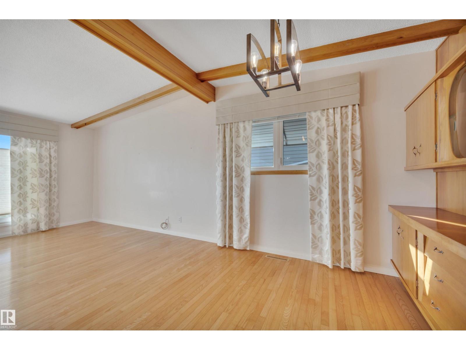 5604 94a Av Nw, Edmonton, Alberta  T6B 0Y5 - Photo 10 - E4462030