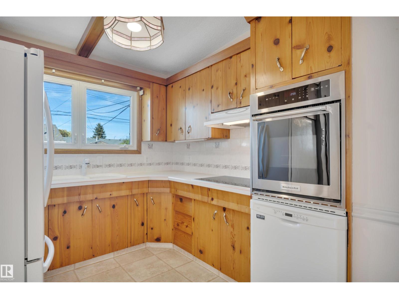5604 94a Av Nw, Edmonton, Alberta  T6B 0Y5 - Photo 11 - E4462030