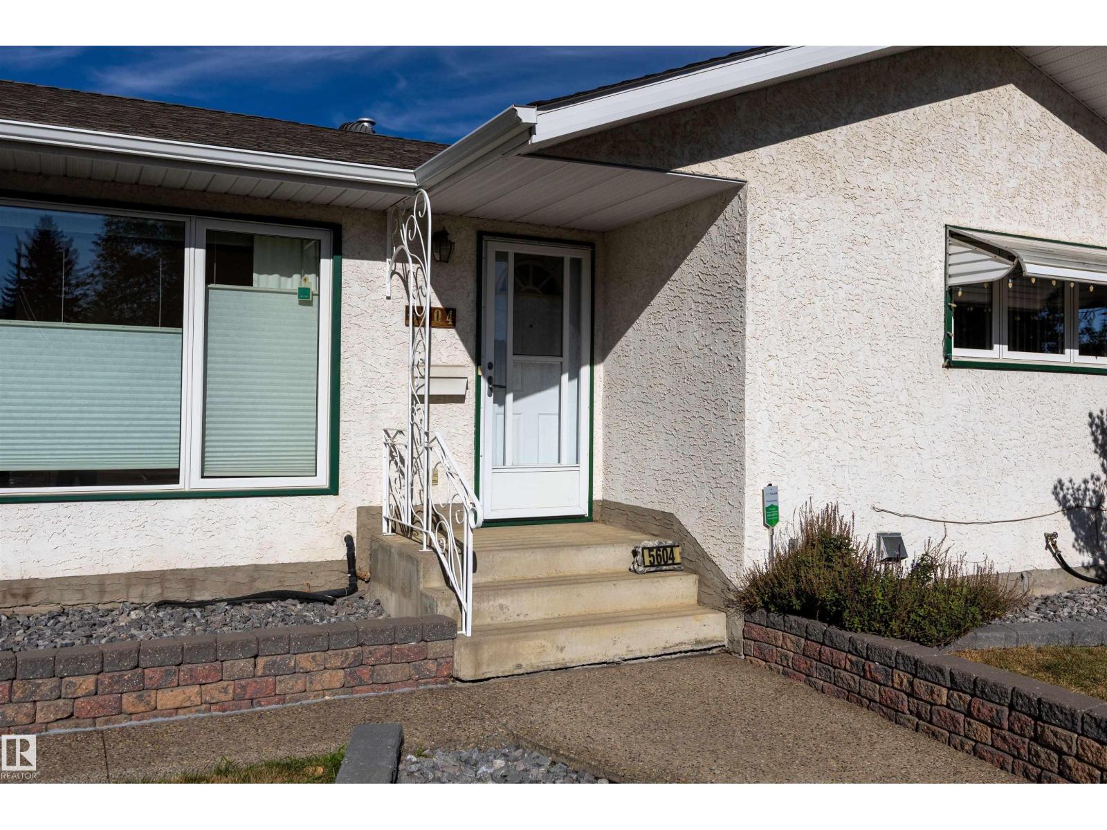 5604 94a Av Nw, Edmonton, Alberta  T6B 0Y5 - Photo 3 - E4462030