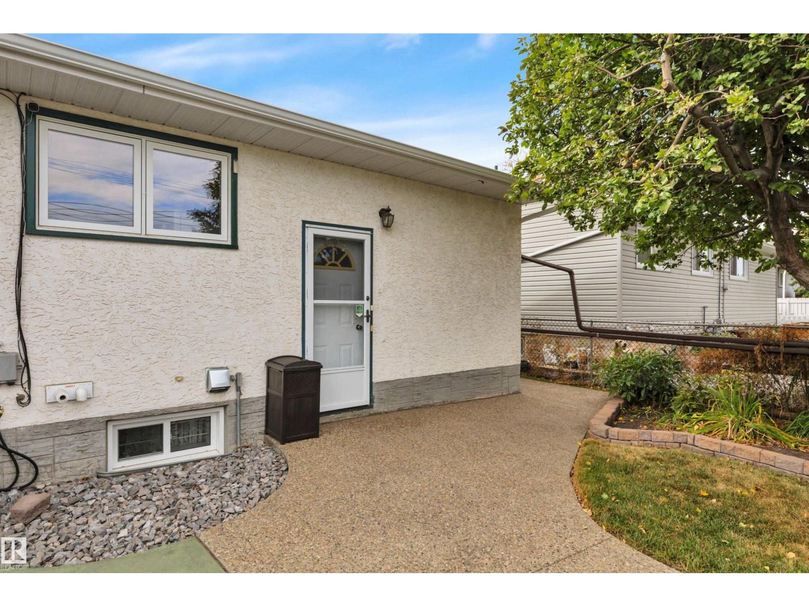 5604 94a Av Nw, Edmonton, Alberta  T6B 0Y5 - Photo 38 - E4462030