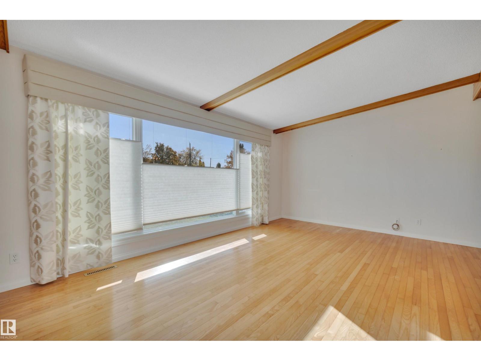 5604 94a Av Nw, Edmonton, Alberta  T6B 0Y5 - Photo 6 - E4462030