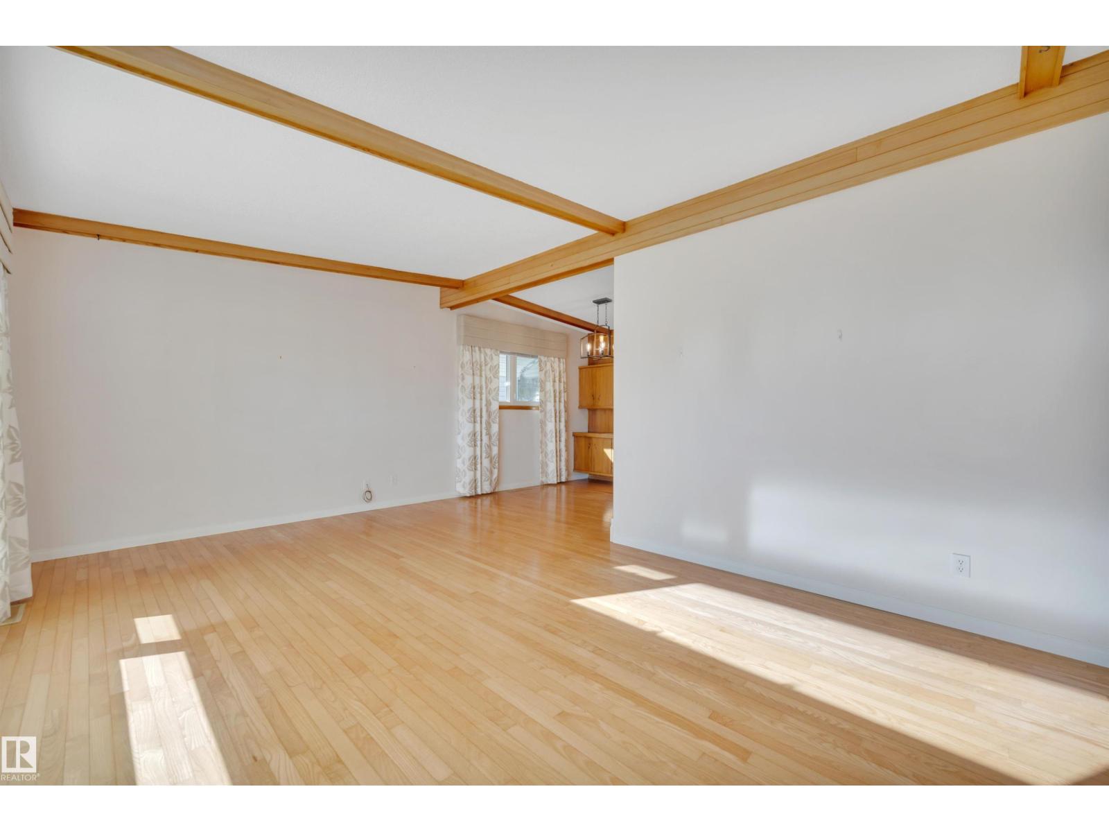 5604 94a Av Nw, Edmonton, Alberta  T6B 0Y5 - Photo 7 - E4462030
