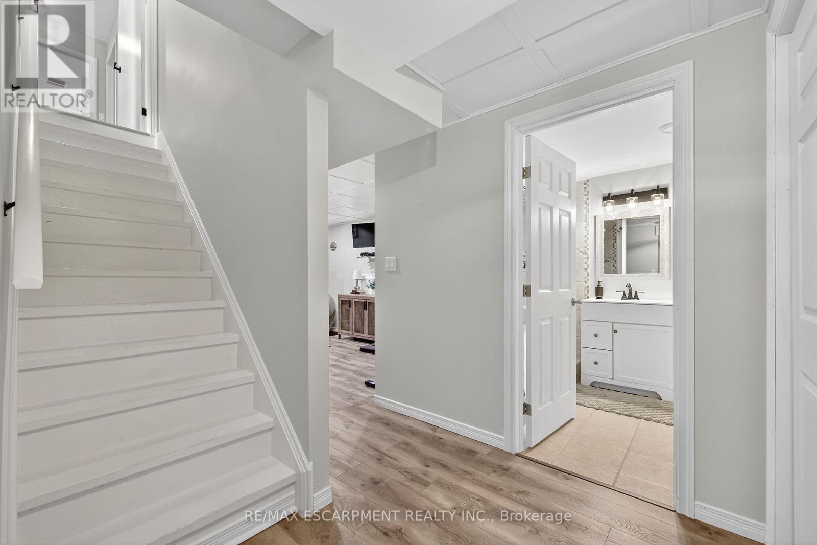 92 Dover Mills Road, Norfolk, Ontario  N0A 1N1 - Photo 46 - X12461223