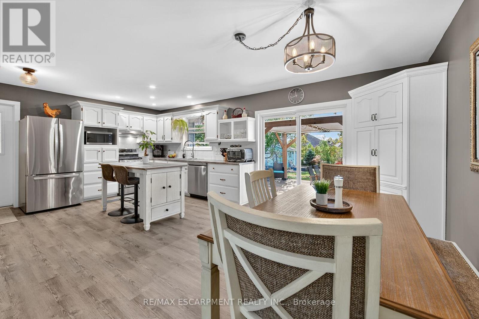 92 Dover Mills Road, Norfolk, Ontario  N0A 1N1 - Photo 6 - X12461223