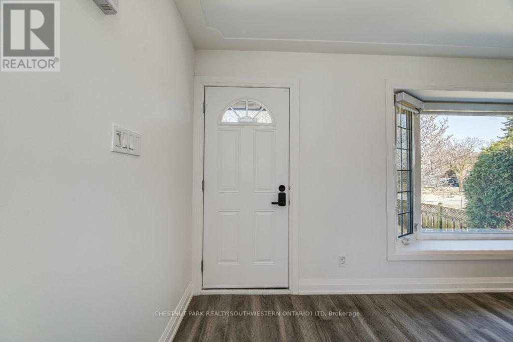 88 Woodhaven Road, Kitchener, Ontario  N2C 1V1 - Photo 4 - X12461238