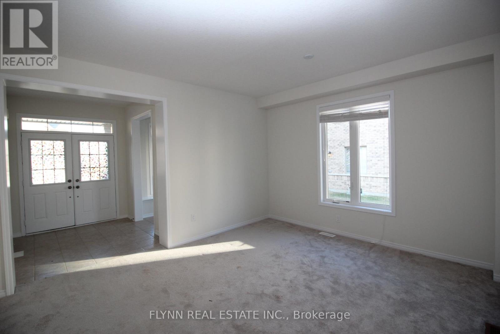 7804 Juneberry Drive, Niagara Falls, Ontario  L2H 2Y6 - Photo 6 - X12461252