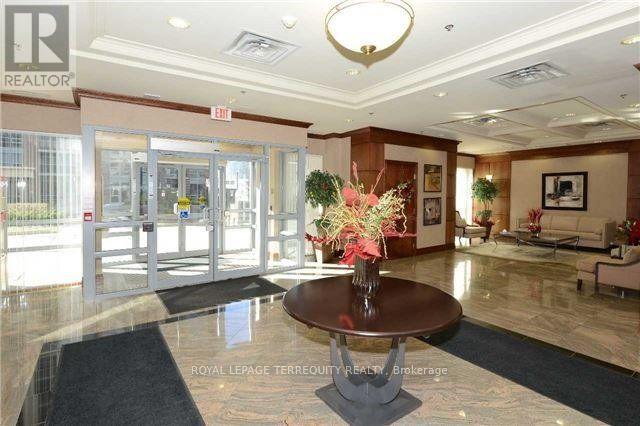 1503 - 5 Michael Power Place, Toronto, Ontario  M9A 0A3 - Photo 4 - W12459679