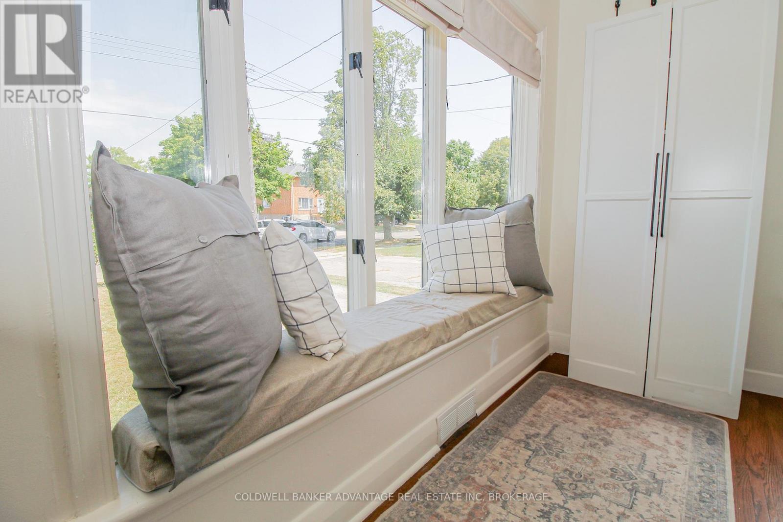 79 Second Street, Welland, Ontario  L3B 4T7 - Photo 7 - X12338233