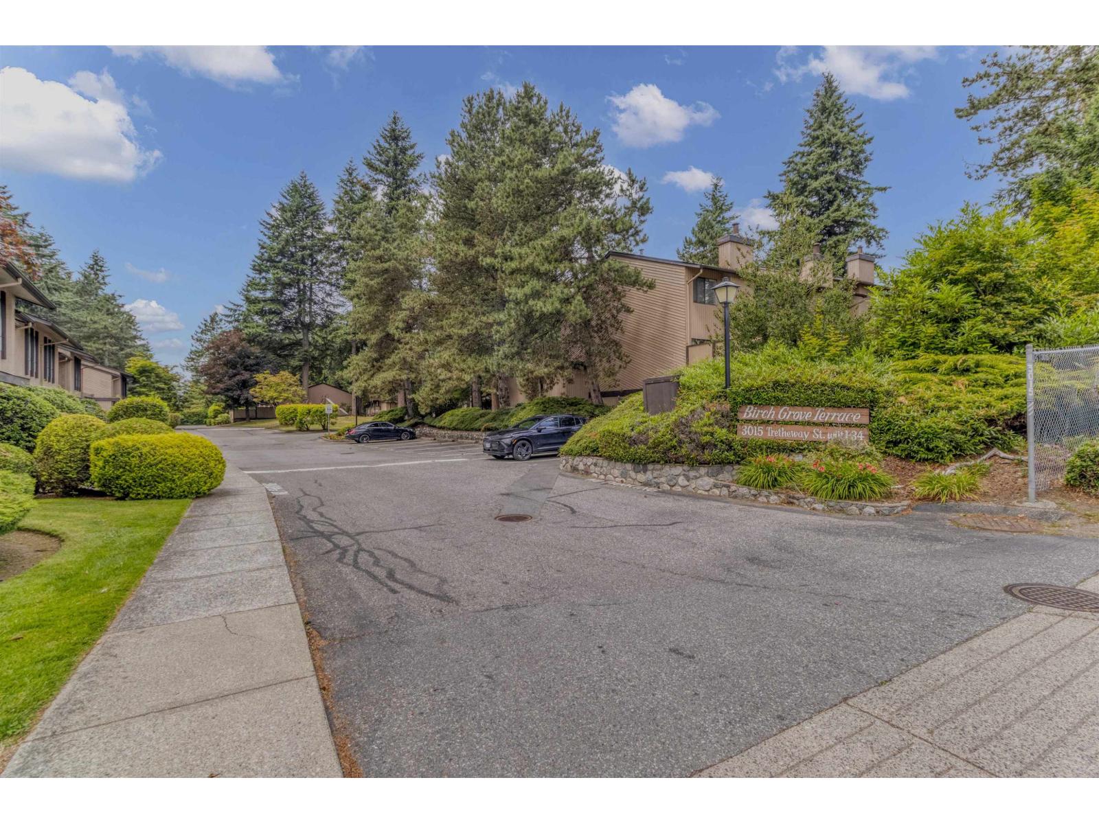8 3015 Trethewey Street, Abbotsford, British Columbia  V2T 3R4 - Photo 31 - R3058110