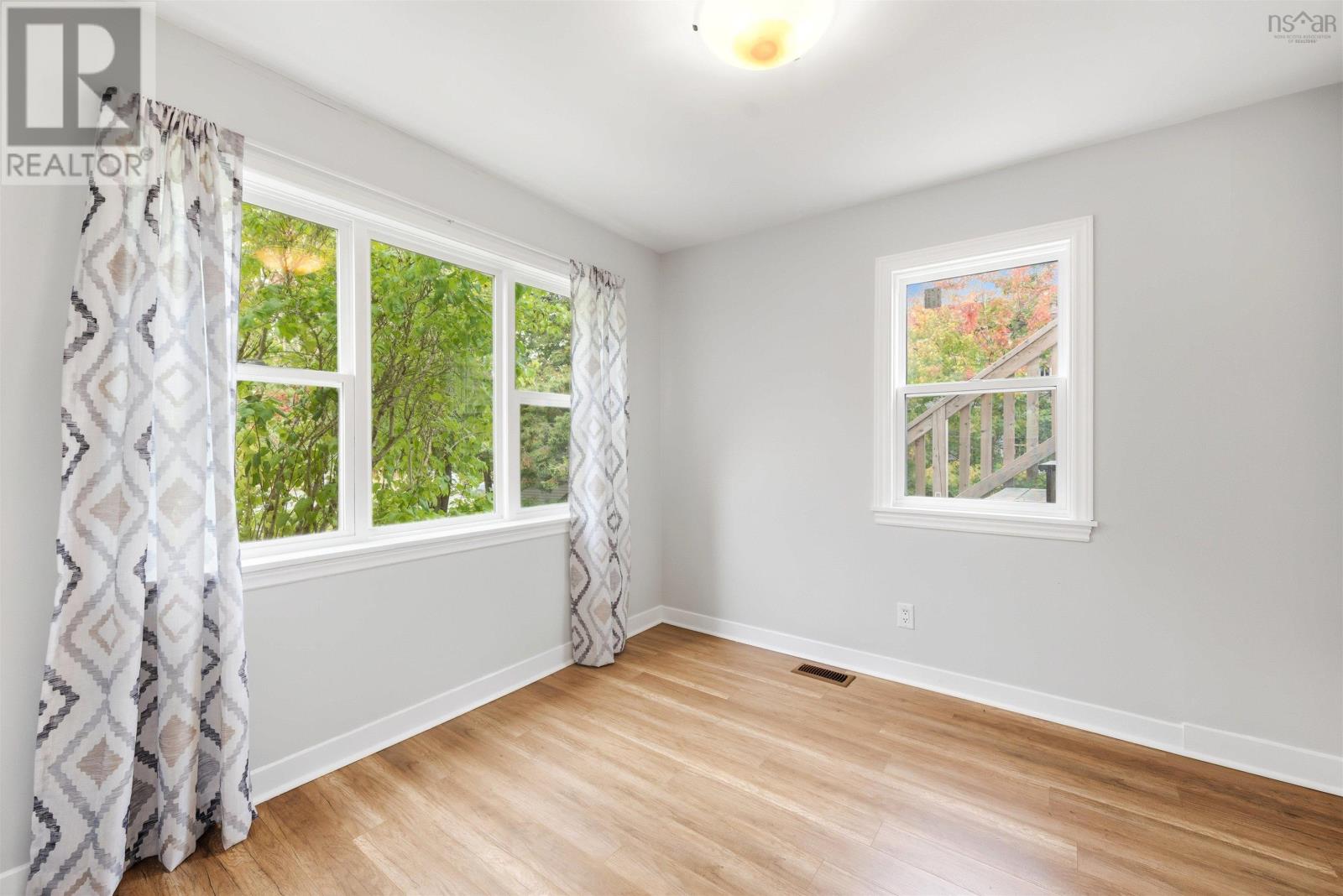 140/142 Old Sambro Road, Halifax, Nova Scotia  B3R 1R3 - Photo 19 - 202525754