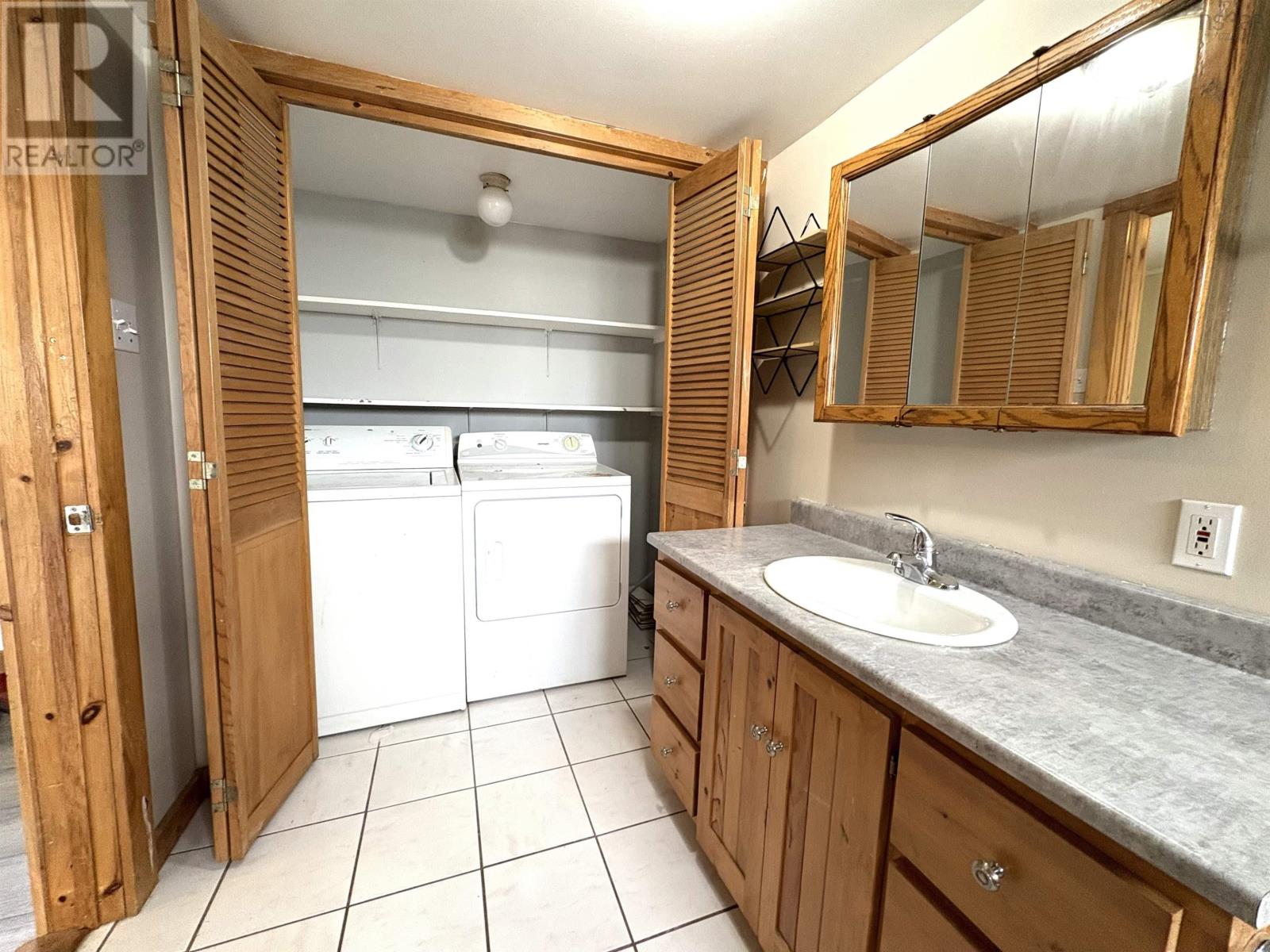 485 Island View Drive, Boutiliers Point, Nova Scotia  B3Z 1R3 - Photo 18 - 202525769