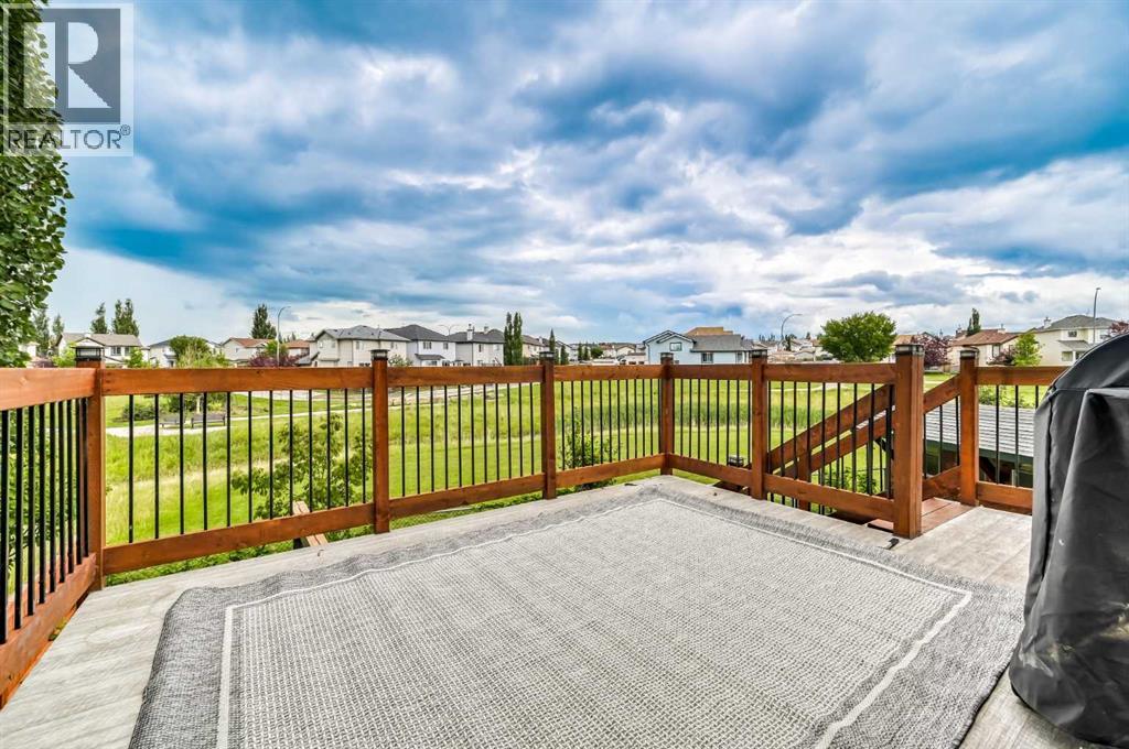 18 Cimarron Grove Bay, Okotoks, Alberta  T1S 2H3 - Photo 42 - A2260175