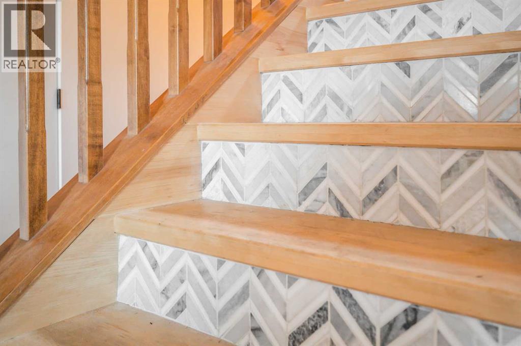 18 Cimarron Grove Bay, Okotoks, Alberta  T1S 2H3 - Photo 17 - A2260175