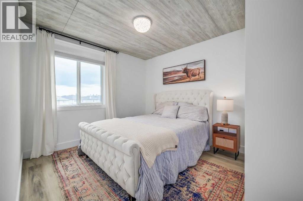 18 Cimarron Grove Bay, Okotoks, Alberta  T1S 2H3 - Photo 27 - A2260175