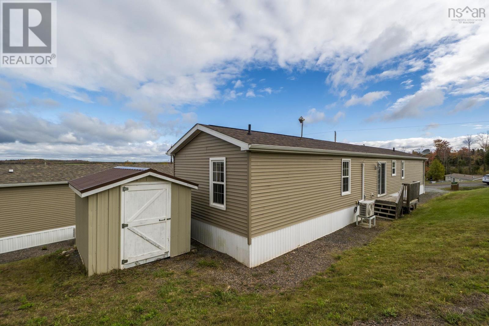 21 High Tide Road, Stewiacke, Nova Scotia  B0N 2J0 - Photo 2 - 202525741