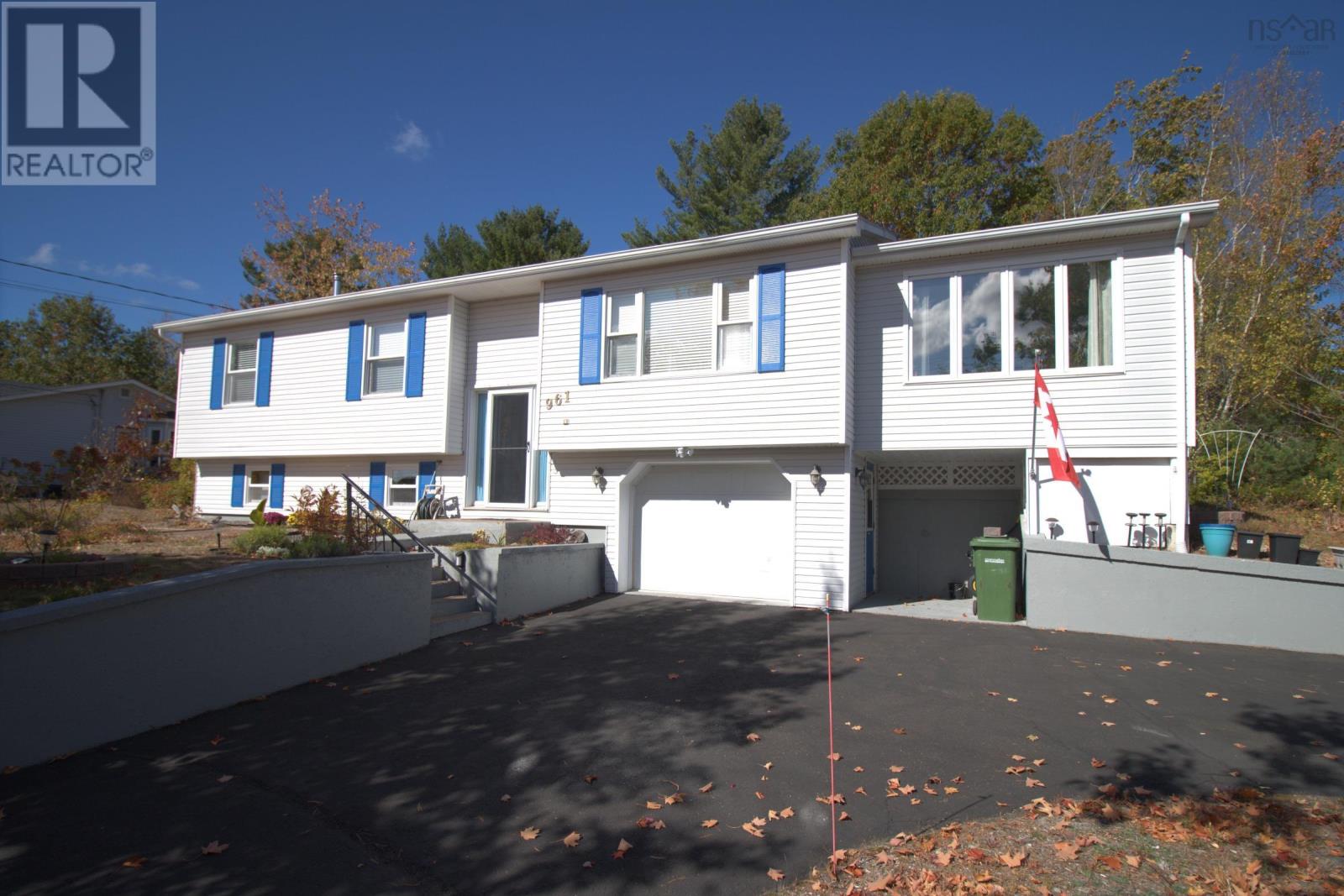 961 Julie Drive, Ravenwood Subdivision, Kingston, Nova Scotia  B0P 1R0 - Photo 2 - 202525788