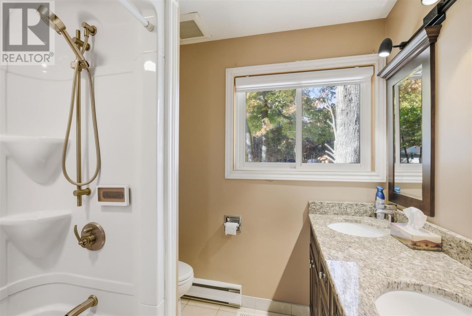 41 Oak Rd, Blind River, Ontario  P0R 1B0 - Photo 14 - SM252957