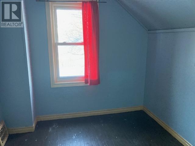 346 Bloor St W, Sault Ste. Marie, Ontario  P6C 1J5 - Photo 7 - SM252619