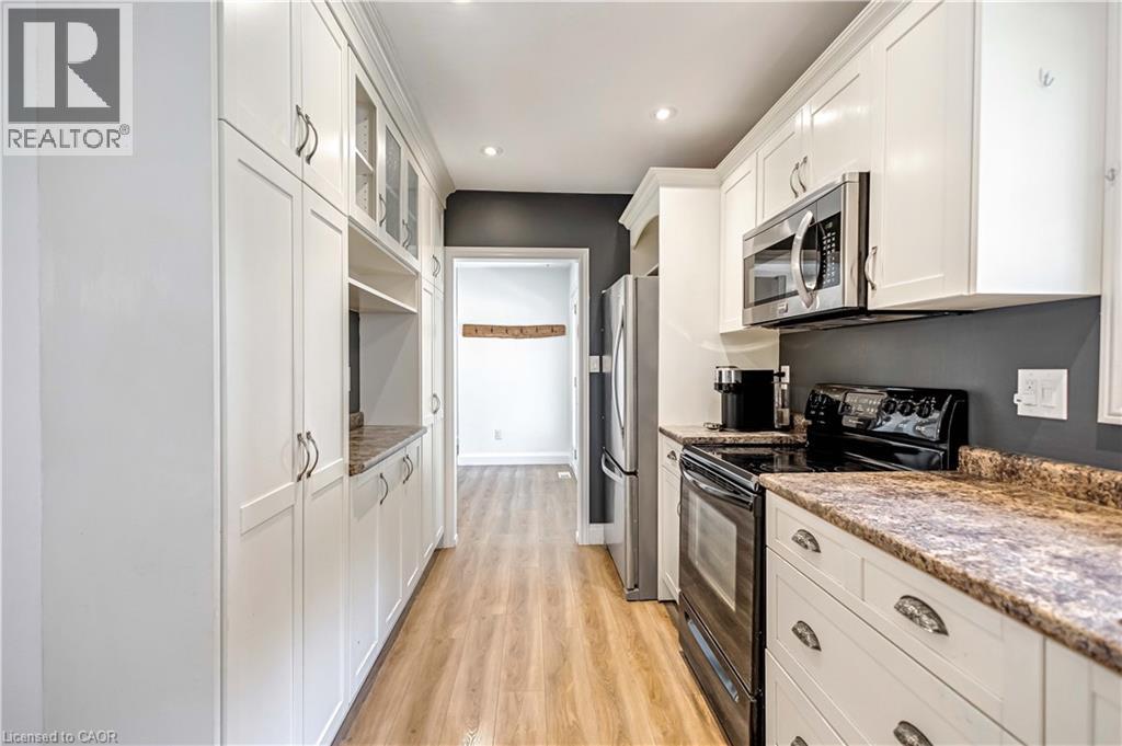5585 Belmont Avenue, Niagara Falls, Ontario  L2H 1J8 - Photo 12 - 40778480