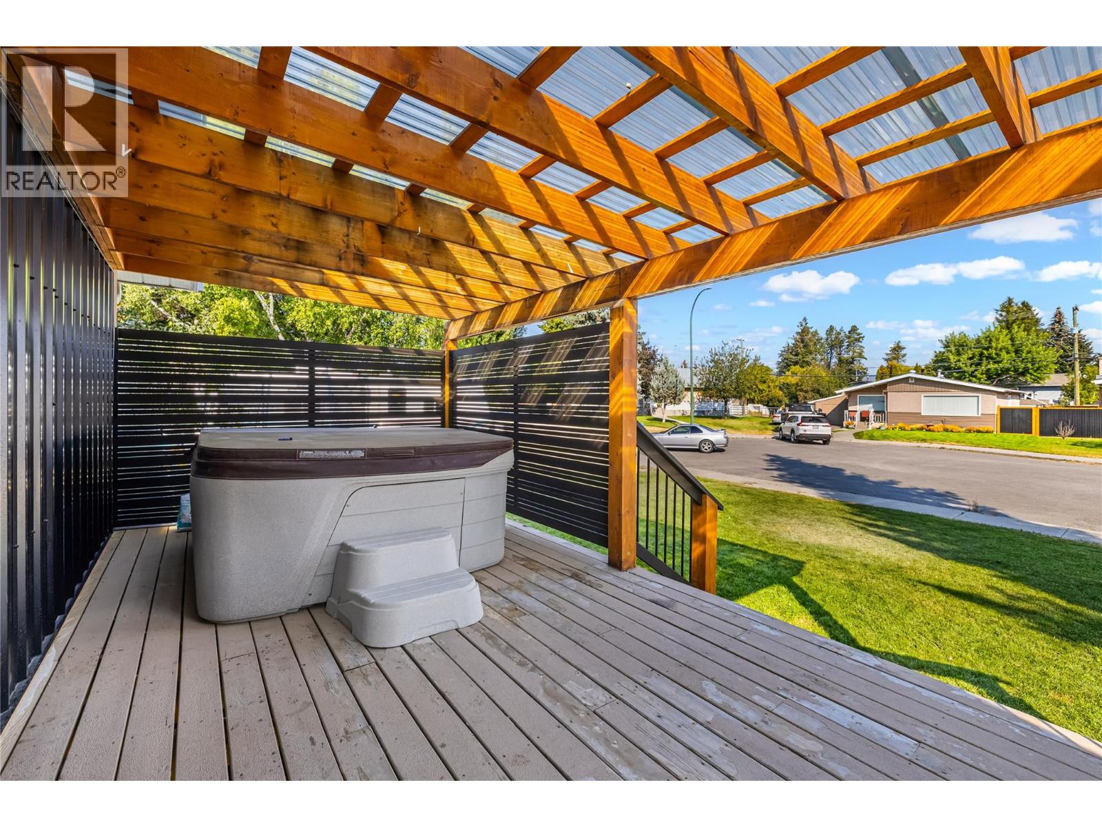 411 12th Street S, Cranbrook, British Columbia  V1C 1W3 - Photo 40 - 10365807