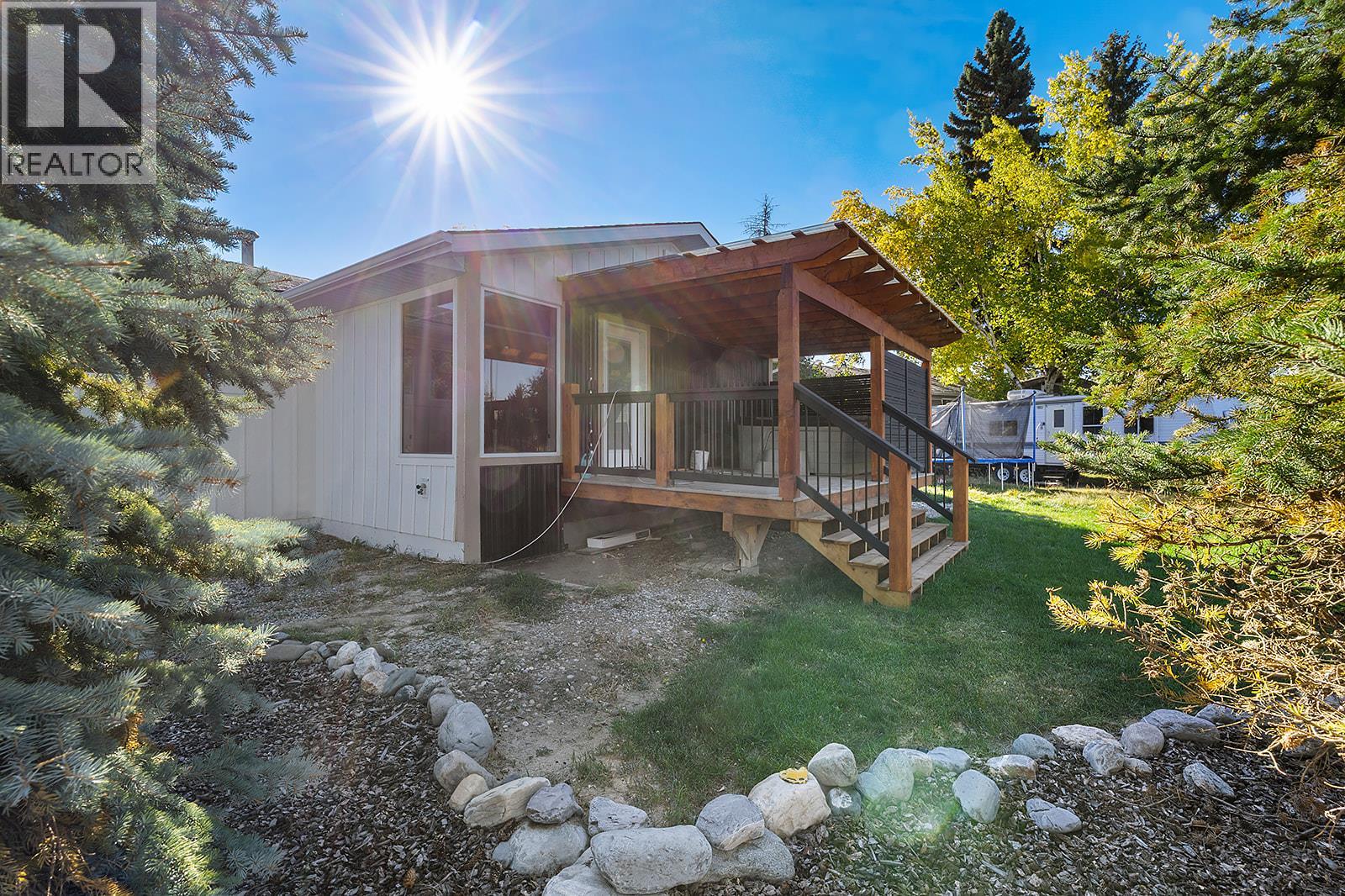 411 12th Street S, Cranbrook, British Columbia  V1C 1W3 - Photo 49 - 10365807