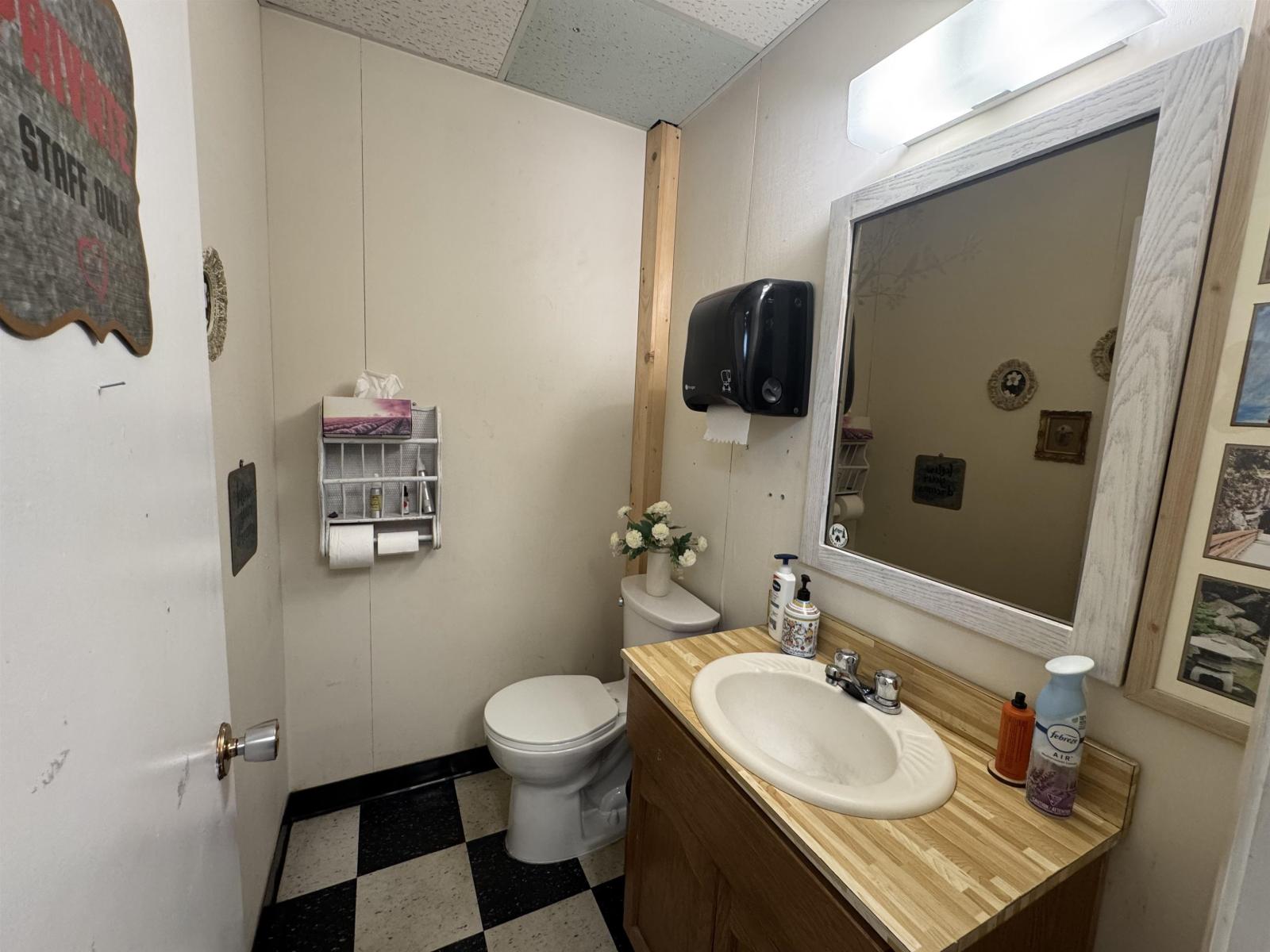 326 Wallace Street, Hope, Hope, British Columbia  V0X 1L0 - Photo 22 - C8072978