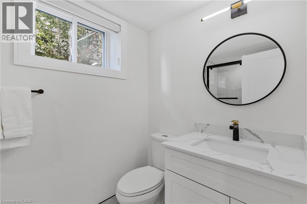 257 Strathcona Drive, Burlington, Ontario  L7L 2C9 - Photo 36 - 40775378