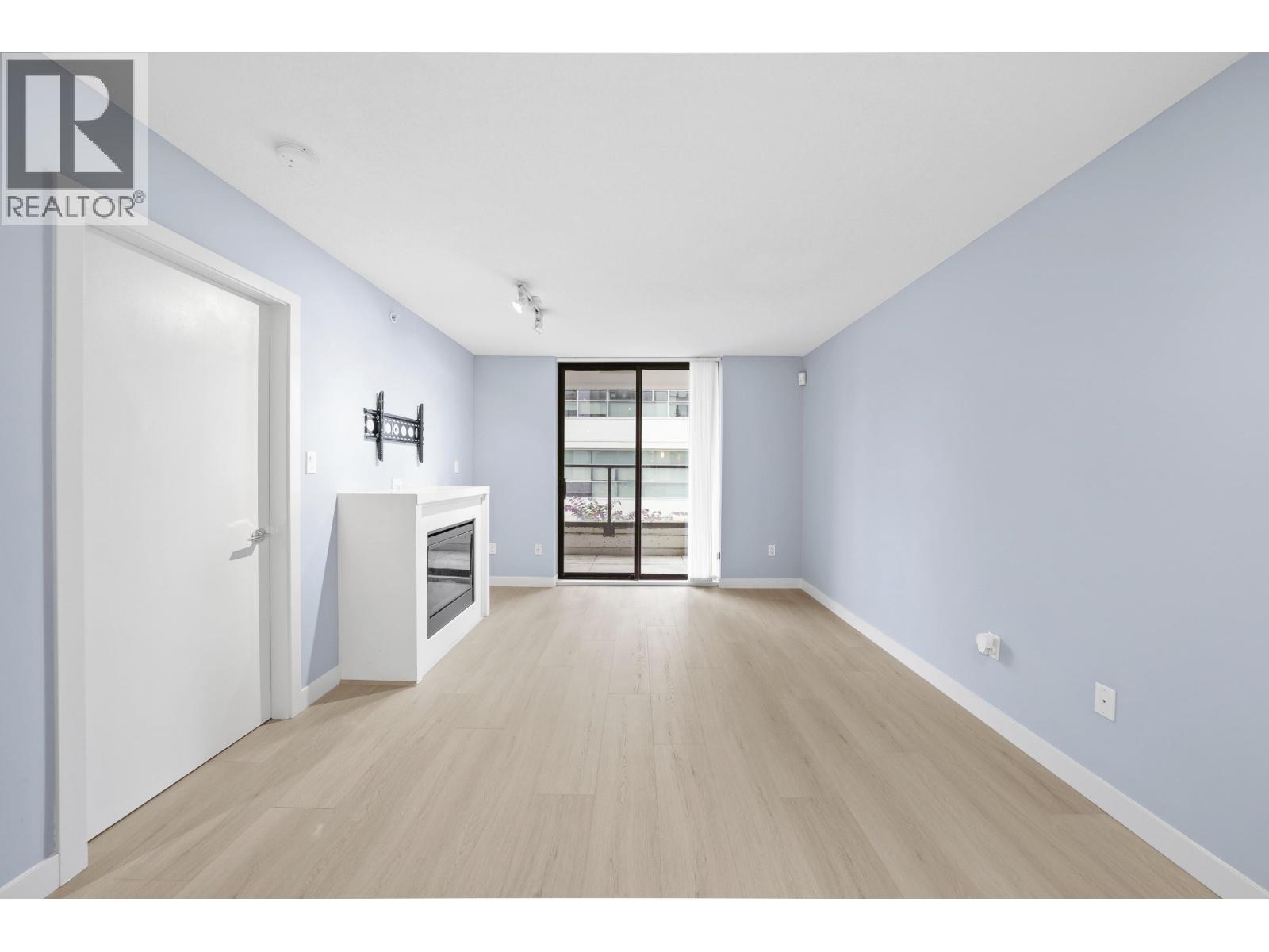 303 2979 Glen Drive, Coquitlam, British Columbia  V3B 0B2 - Photo 23 - R3057922