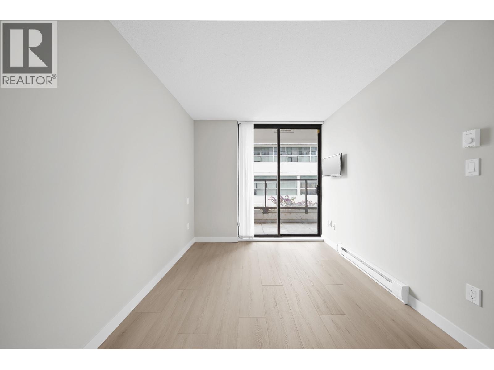303 2979 Glen Drive, Coquitlam, British Columbia  V3B 0B2 - Photo 14 - R3057922