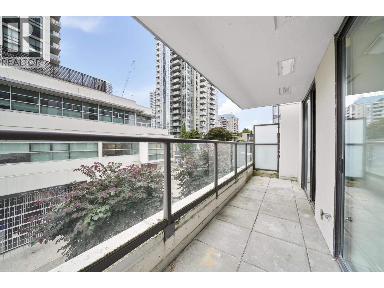 303 2979 Glen Drive, Coquitlam, British Columbia  V3B 0B2 - Photo 18 - R3057922