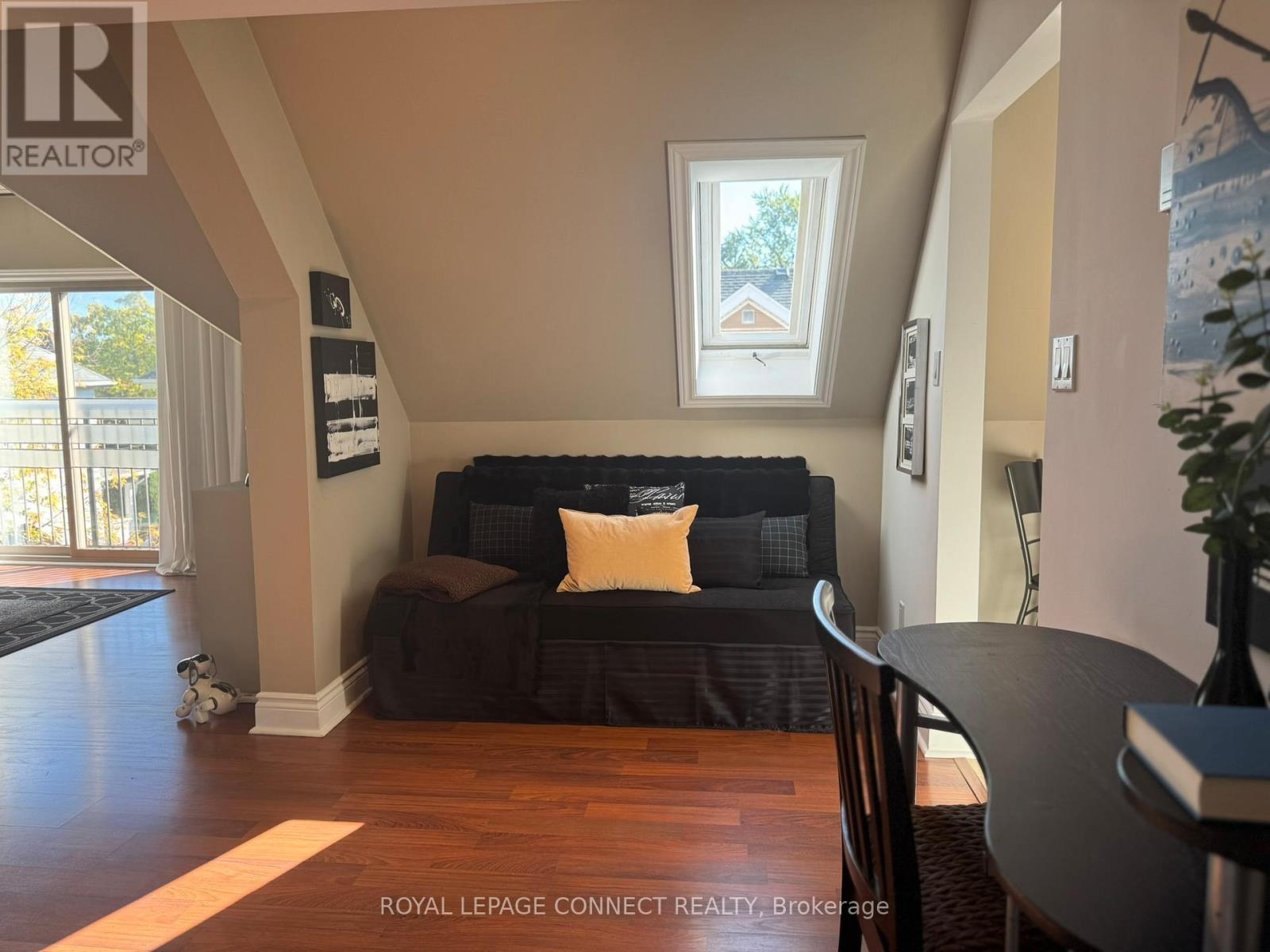 303 - 4872 Valley Way, Niagara Falls, Ontario  L2E 1W3 - Photo 24 - X12458960