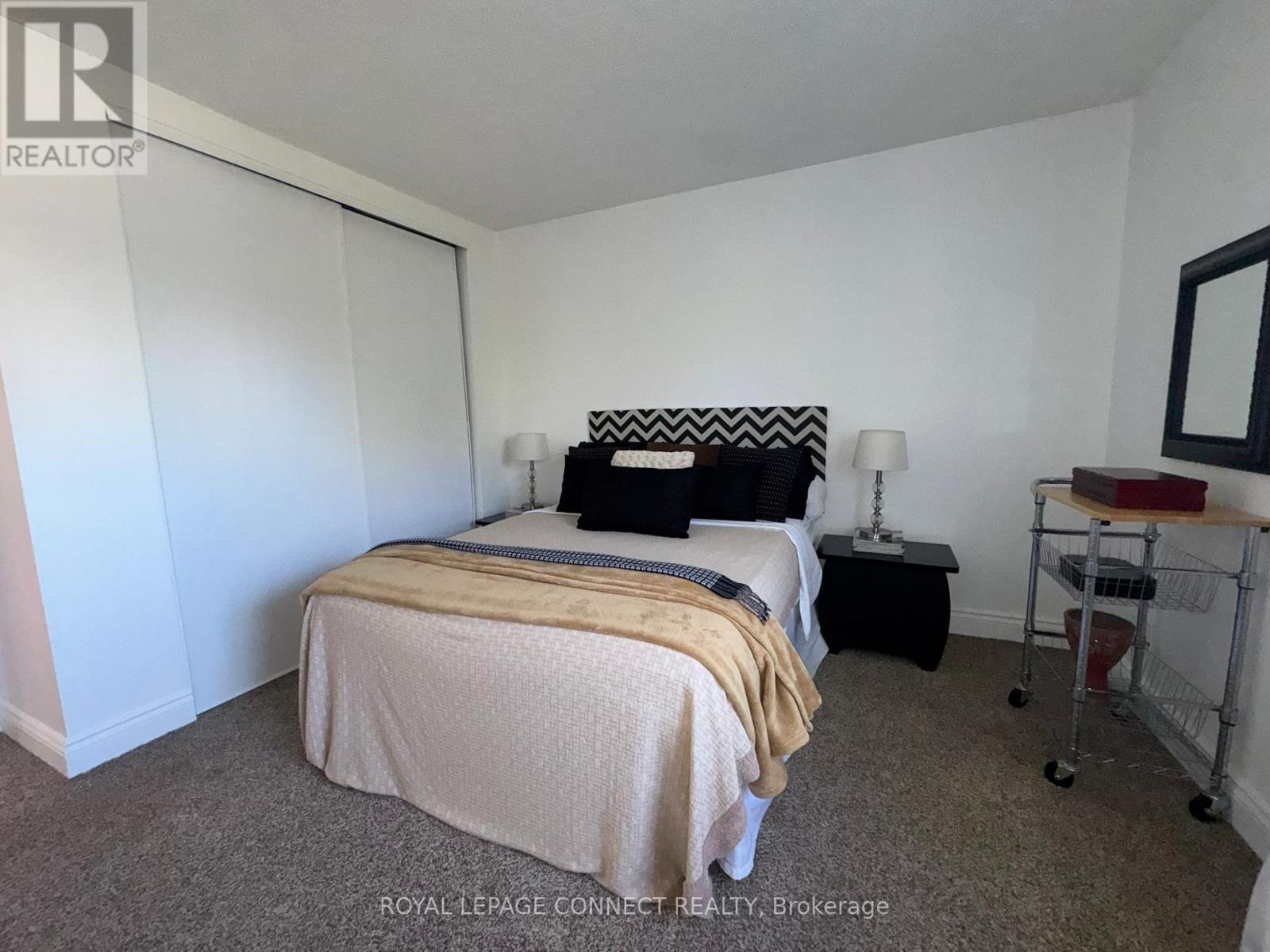 303 - 4872 Valley Way, Niagara Falls, Ontario  L2E 1W3 - Photo 40 - X12458960